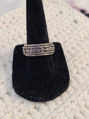Sterling Silver Spinner Ring 925 Feather Meditation Band Boho Size 7.25